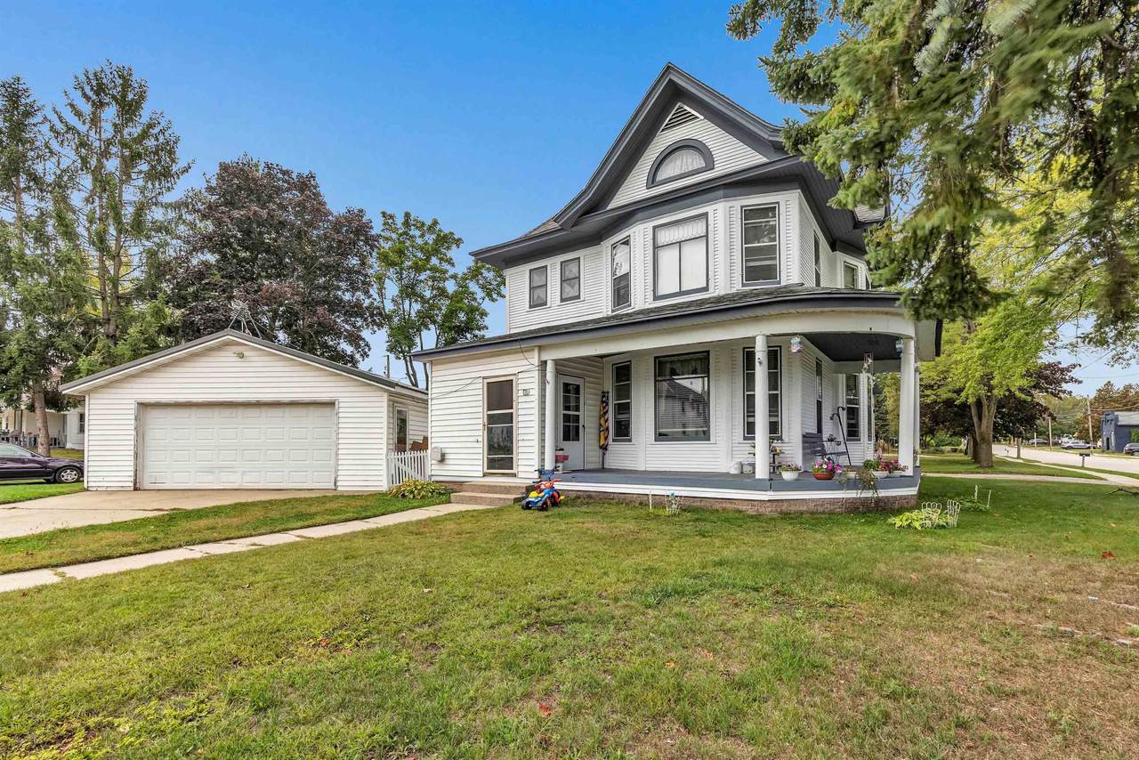 131 Lake Street - Photo 1