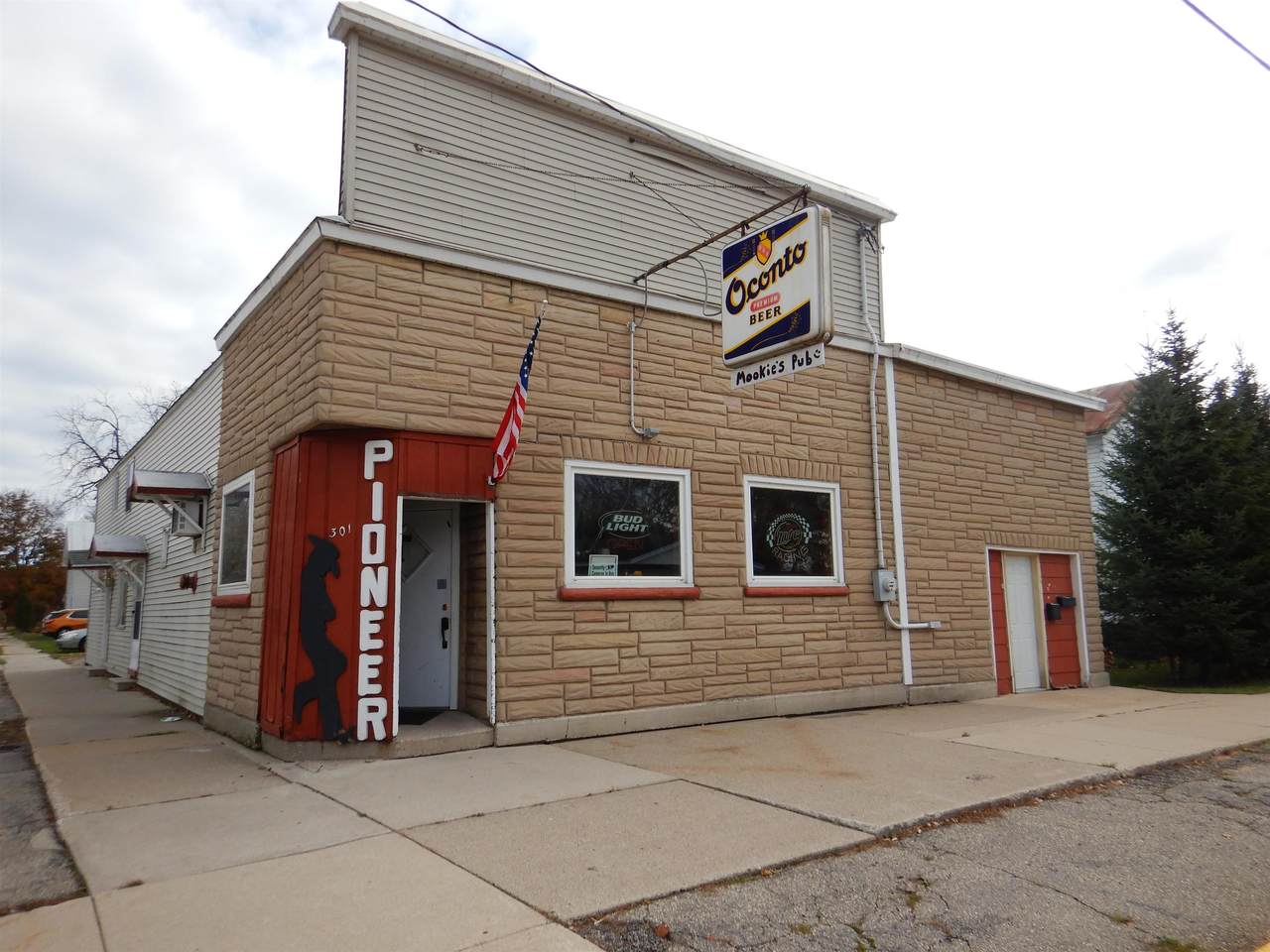 301 Collins Avenue - Photo 1