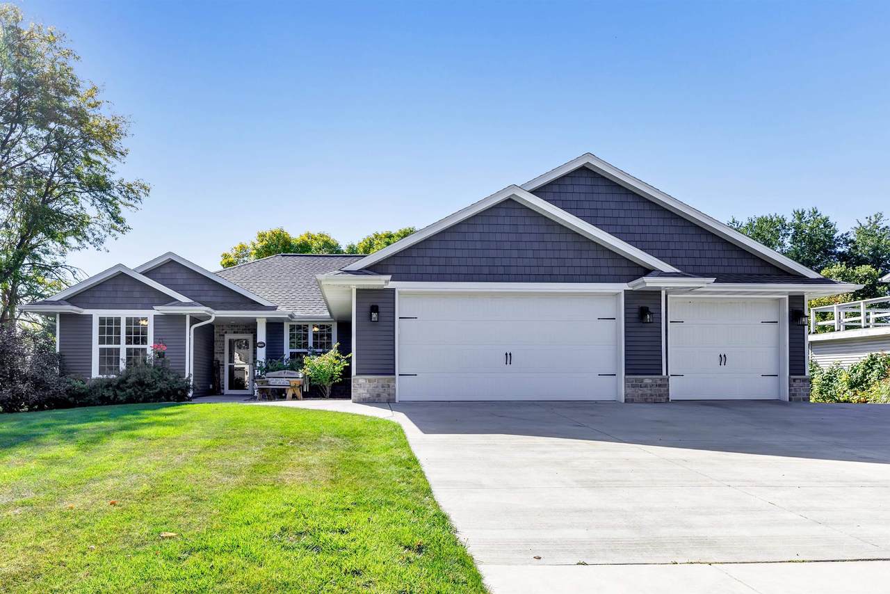 1732 Keehan Lane - Photo 1