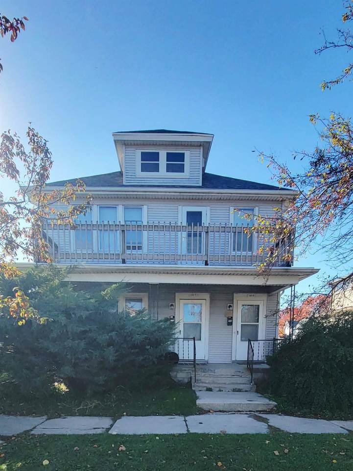 1807 Saemann Avenue - Photo 1