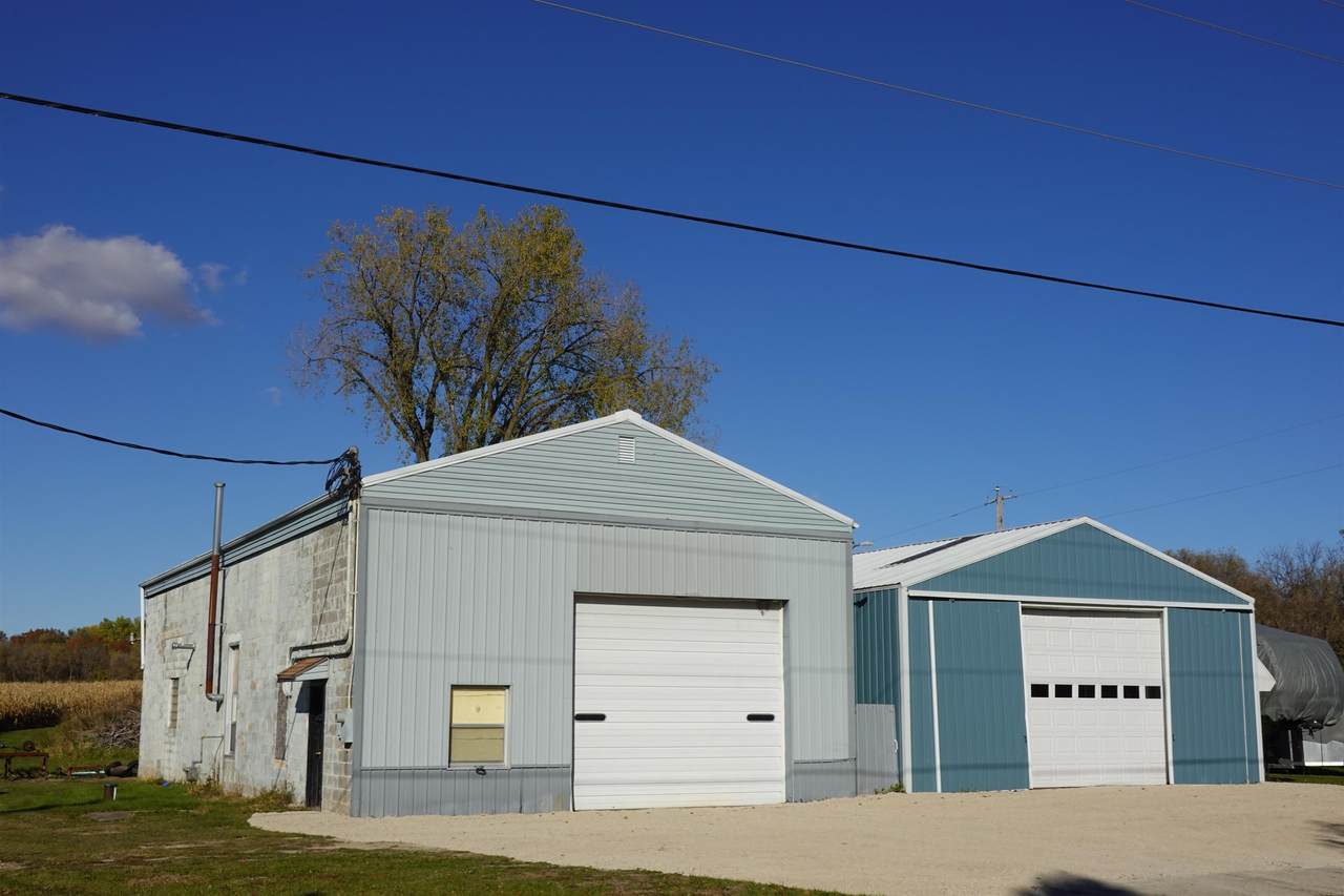 W8179 County Road Y - Photo 1