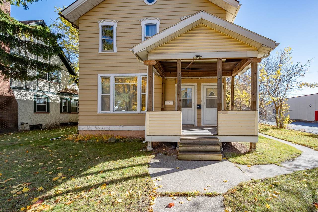 126 Maple Avenue - Photo 1