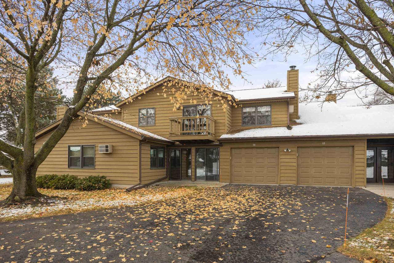 1160 Brittany Court - Photo 1