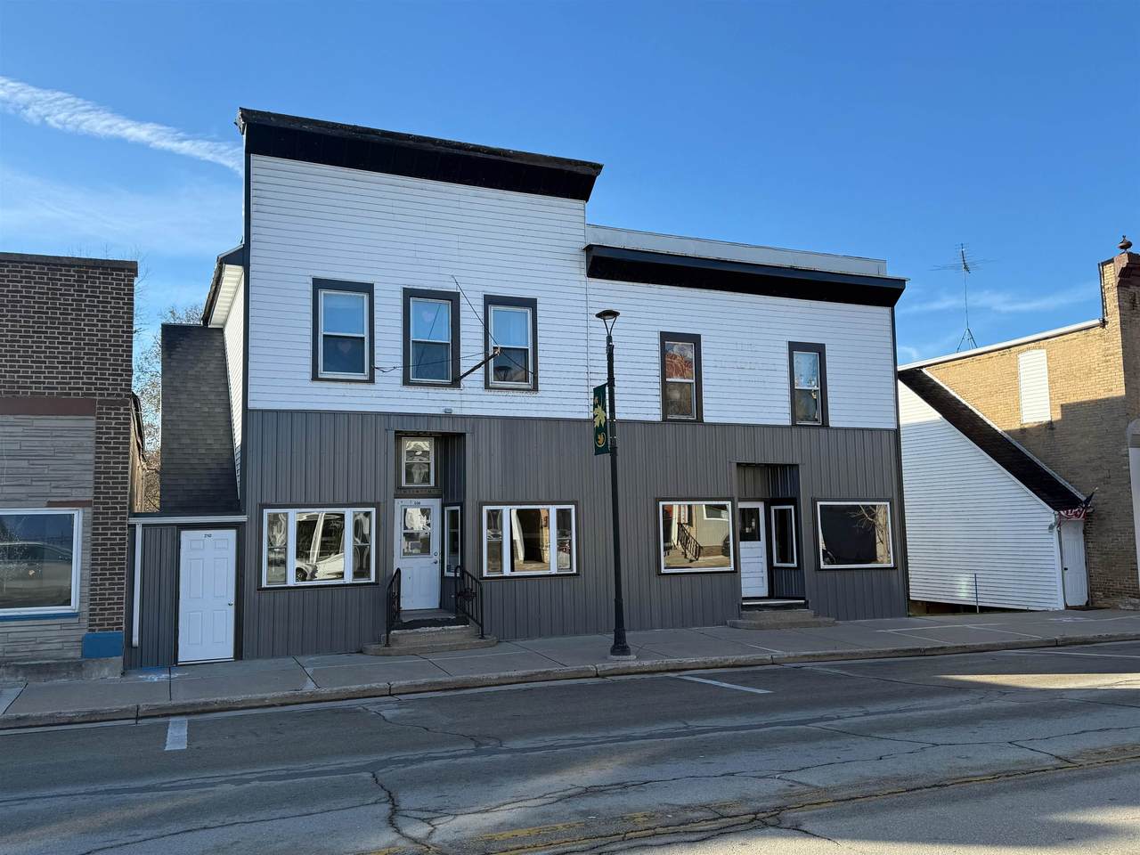 208 Main Street - Photo 1