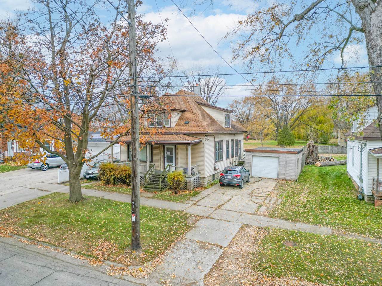 324 Roosevelt Street - Photo 1