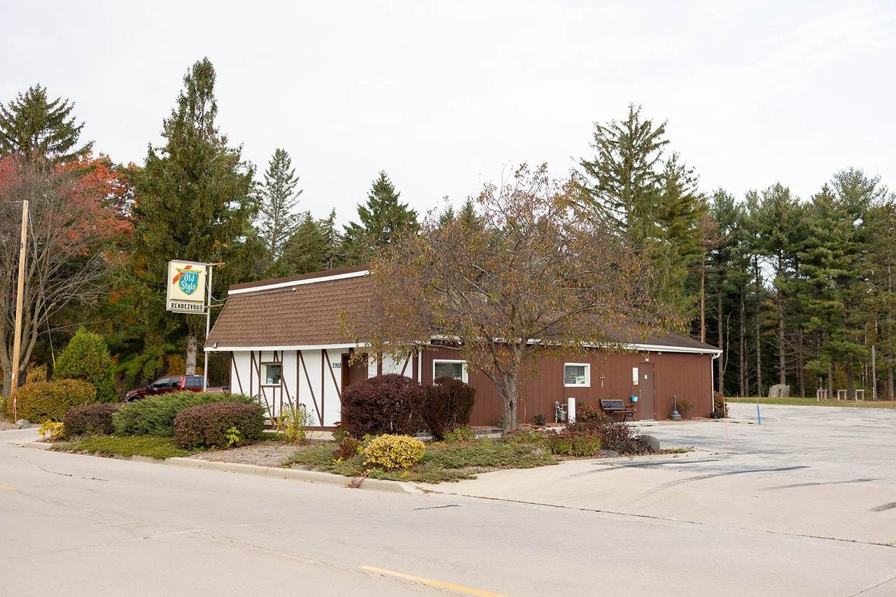 2928 Mason Street - Photo 1