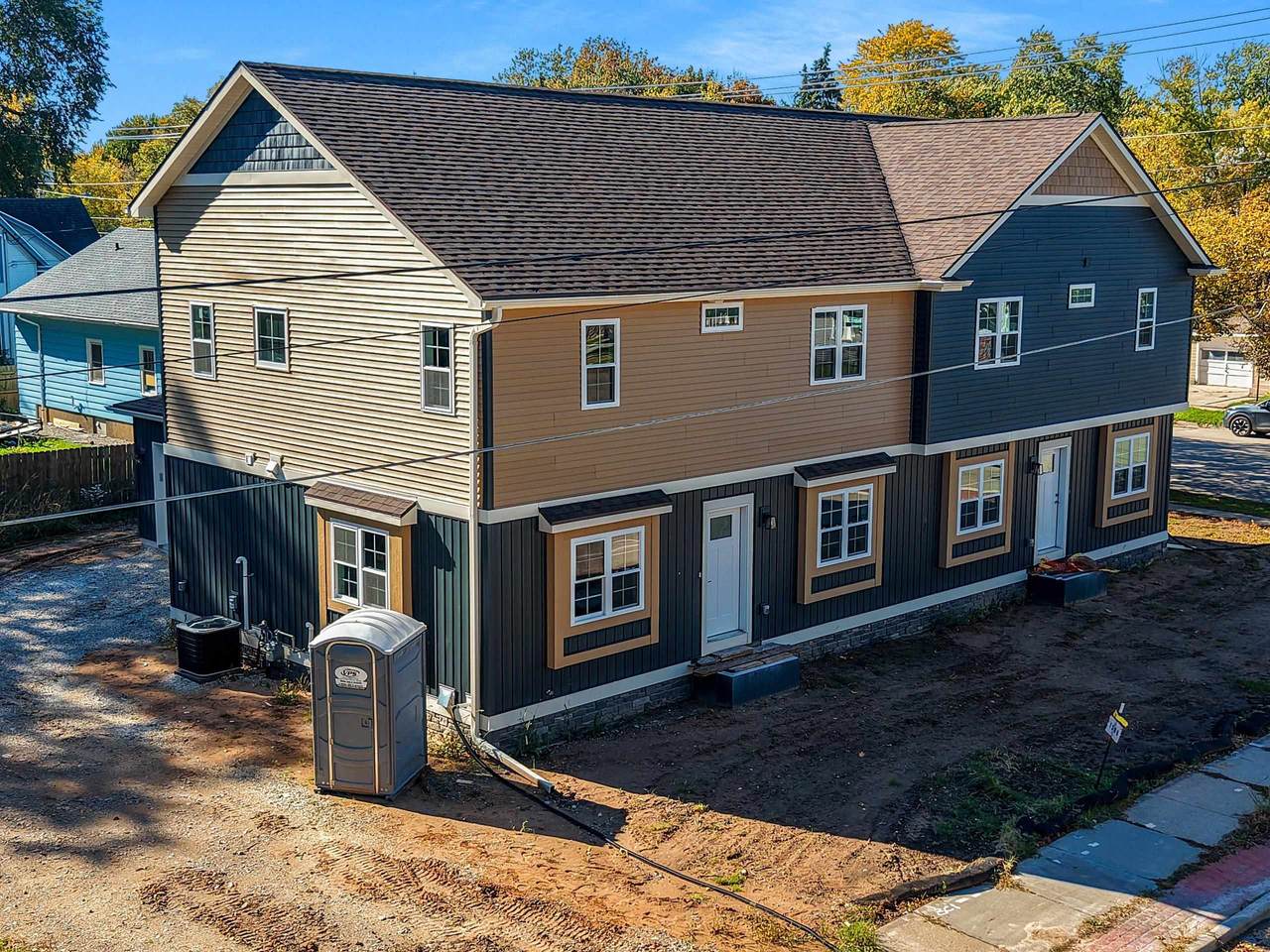 1308 Walnut Street - Photo 1