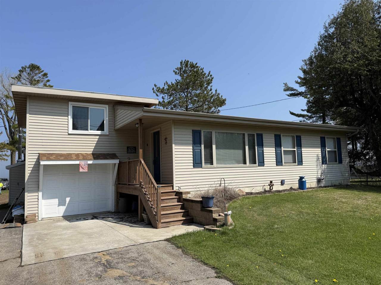 N2552 State Highway M-35 - Photo 1