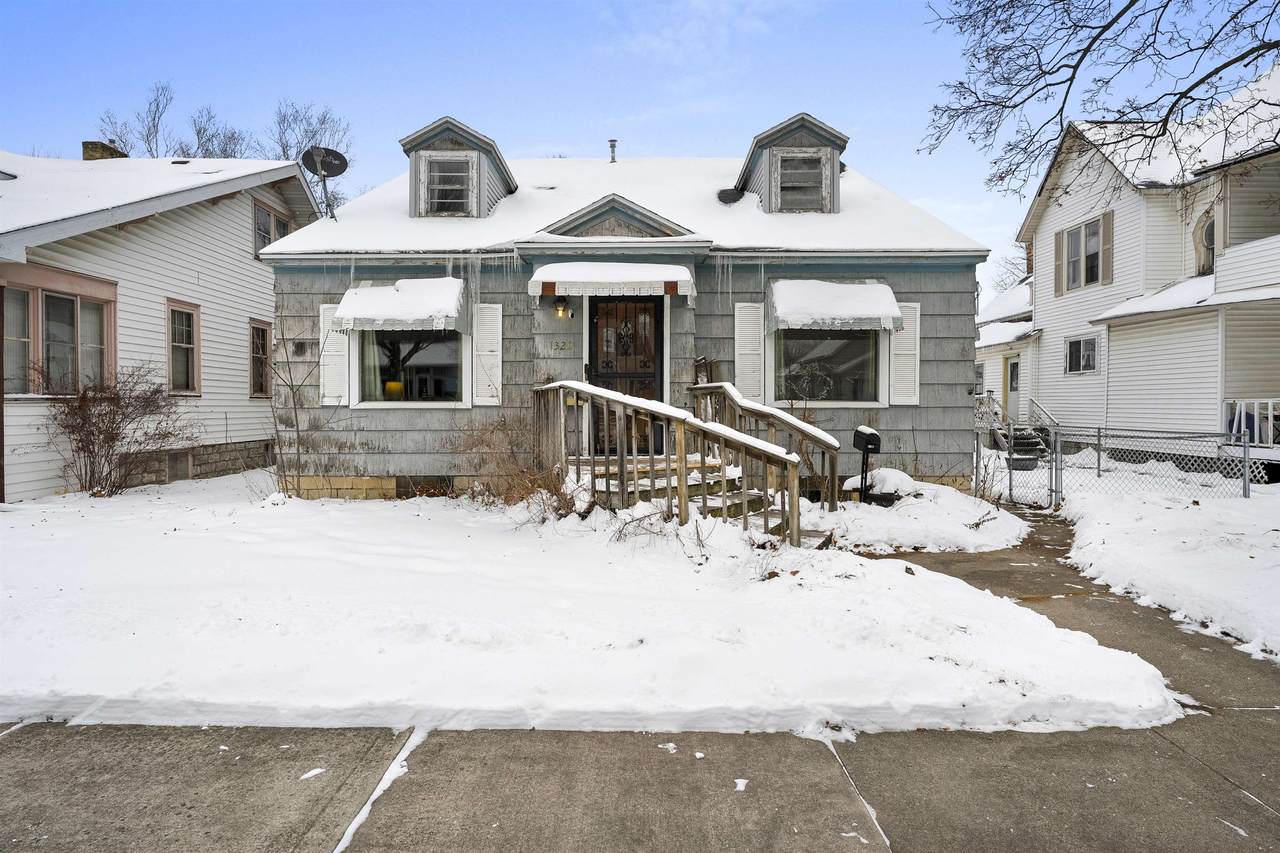 1322 Elizabeth Avenue - Photo 1