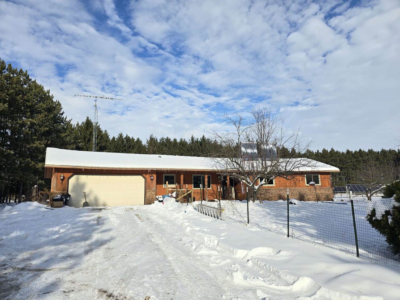 W9230 State Road 21 - Photo 1