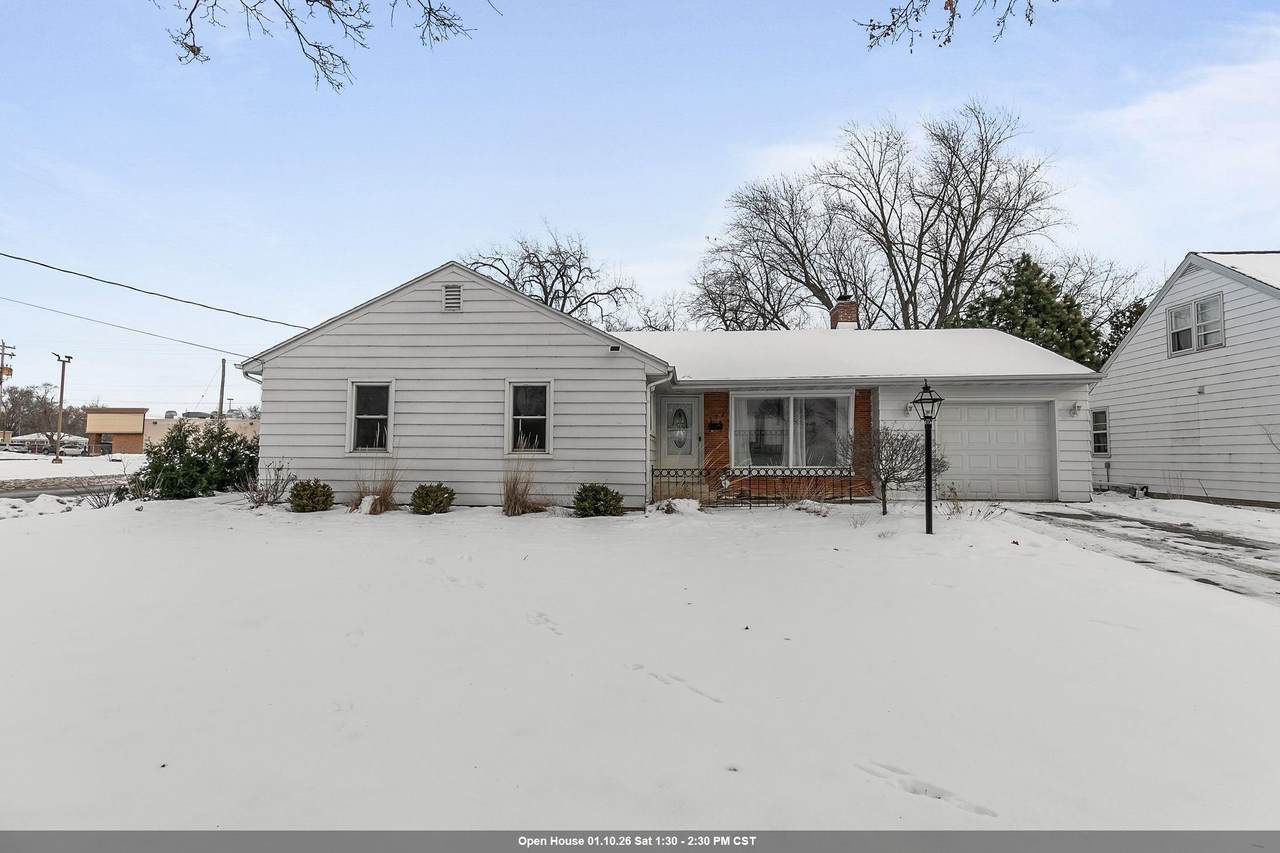 572 Newtols Street - Photo 1