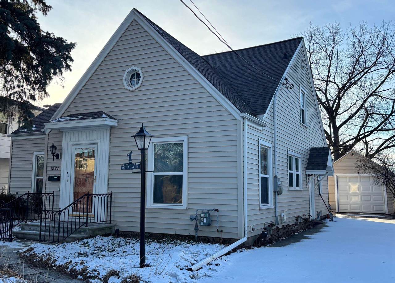 1827 Alvin Street - Photo 1