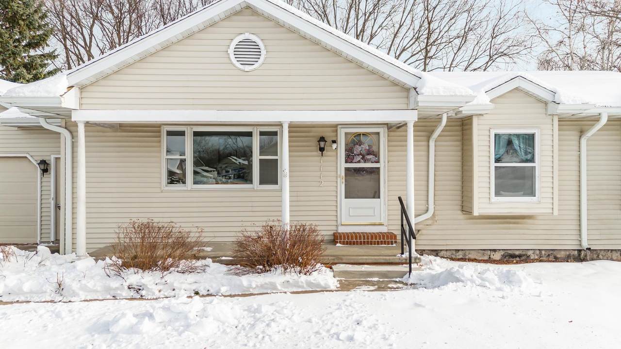 1112 Oriole Drive - Photo 1