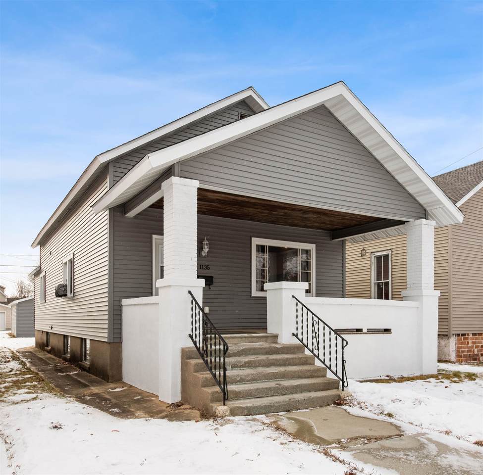 1135 Carney Boulevard - Photo 1