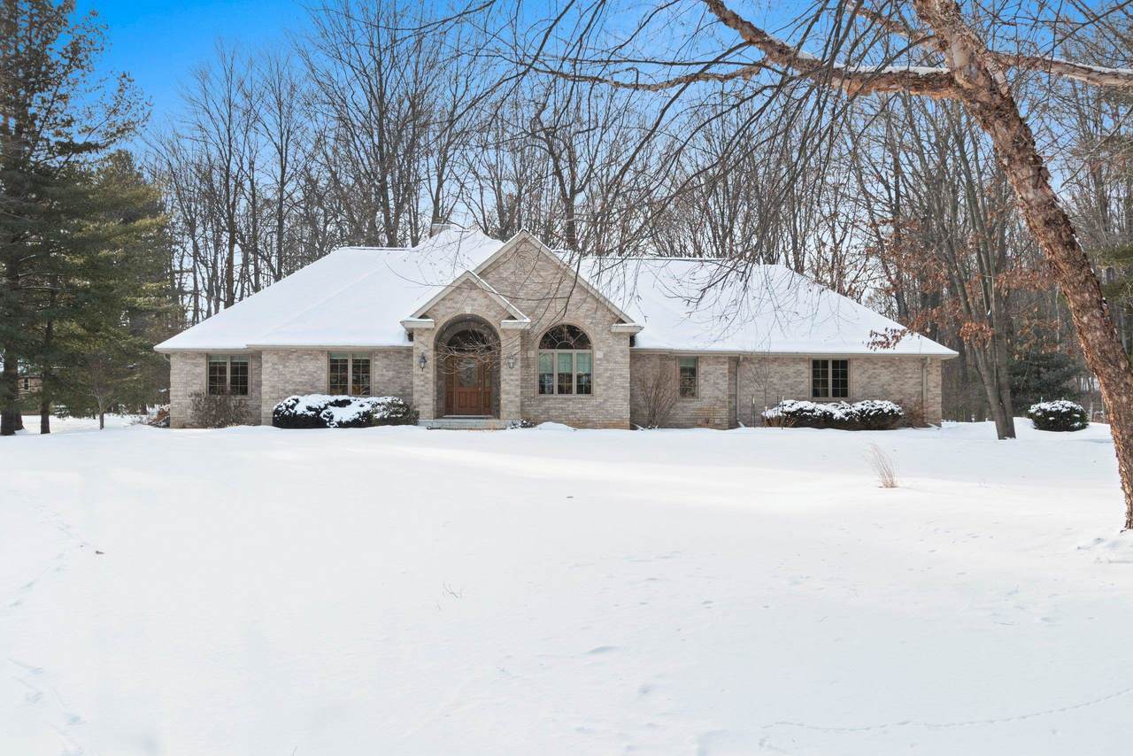 2817 Brook Hills Drive - Photo 1