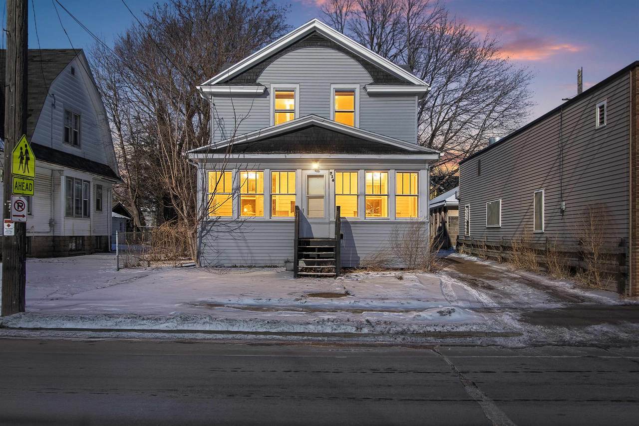 716 Merritt Avenue - Photo 1