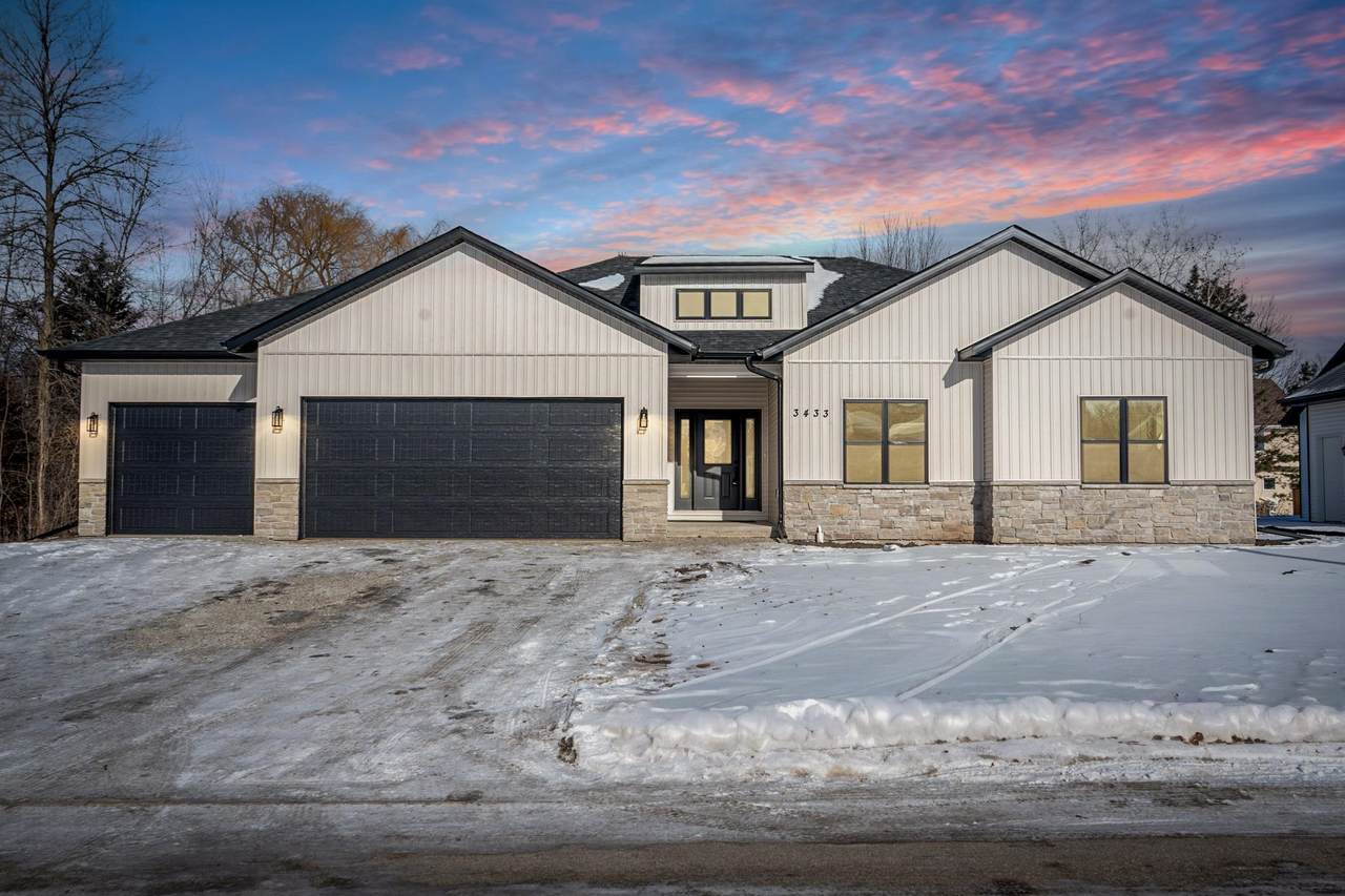 3433 Paula Street - Photo 1