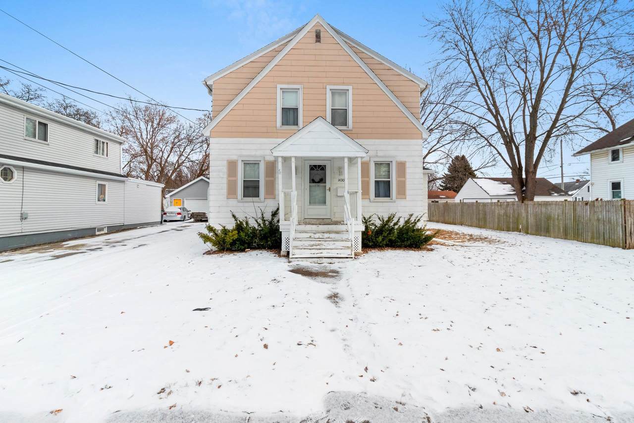 1430 Graceland Avenue - Photo 1