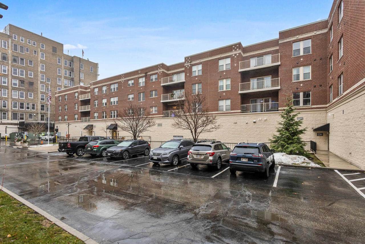 118 Washington Street - Photo 1