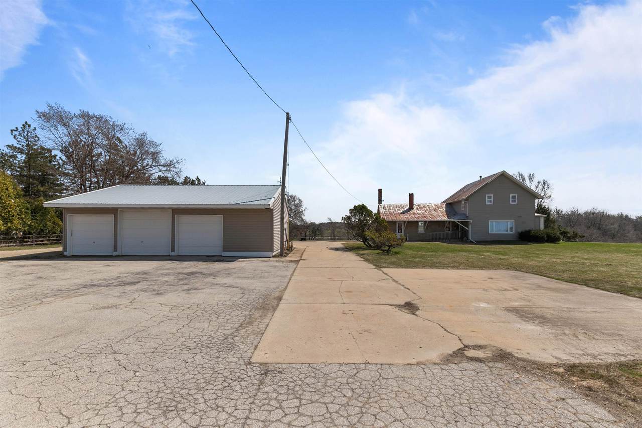3829 Lost Dauphin Road - Photo 1