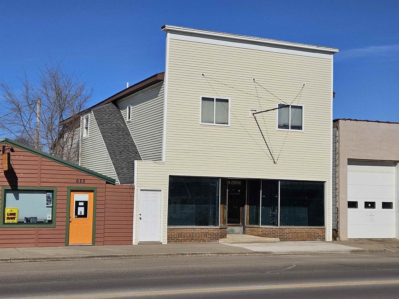 624 Central Avenue - Photo 1