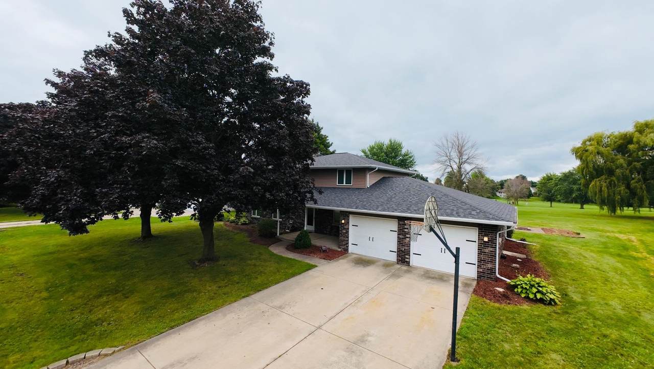 3076 Inverness Lane - Photo 1