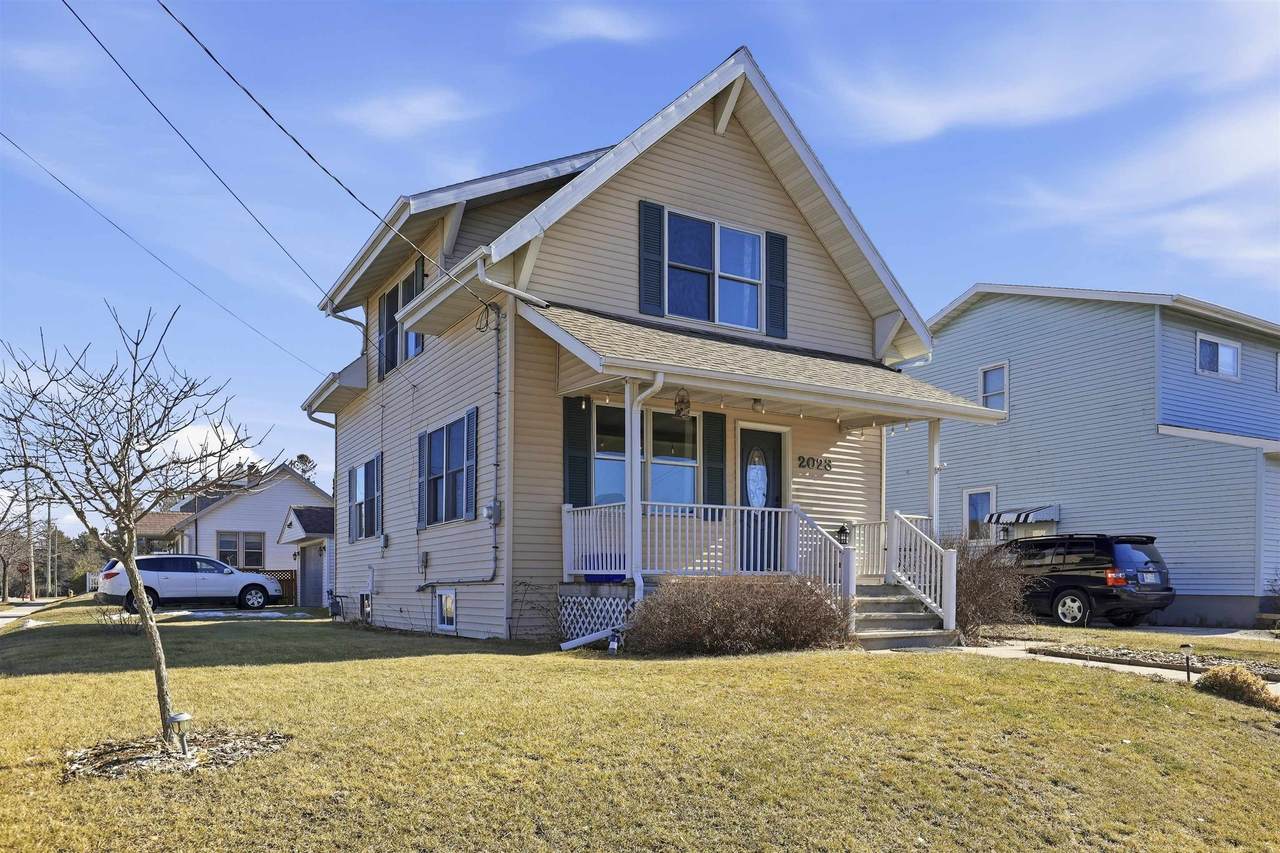 2023 Lincoln Street - Photo 1