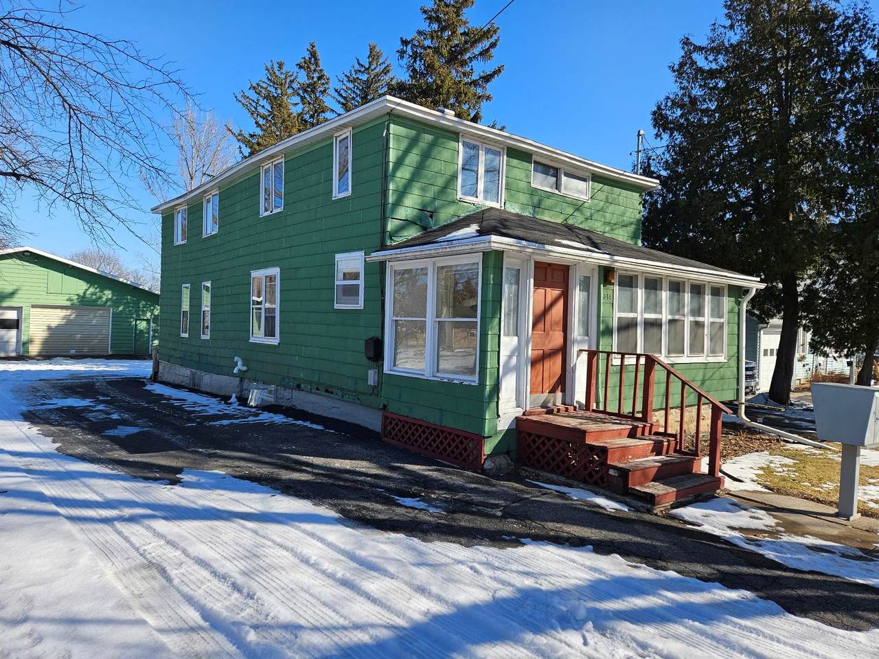 314 Fond Du Lac Street - Photo 1
