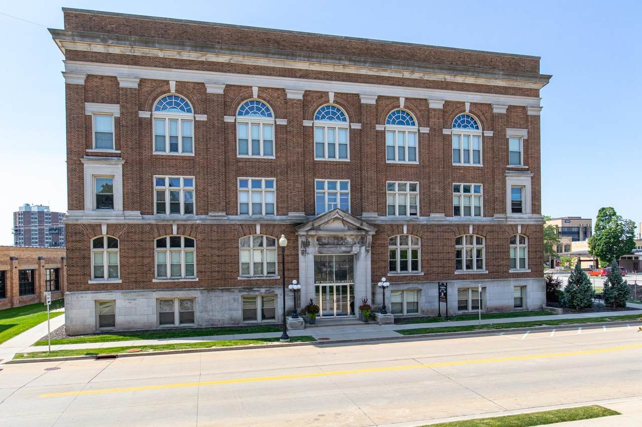 105 Washington Avenue - Photo 1