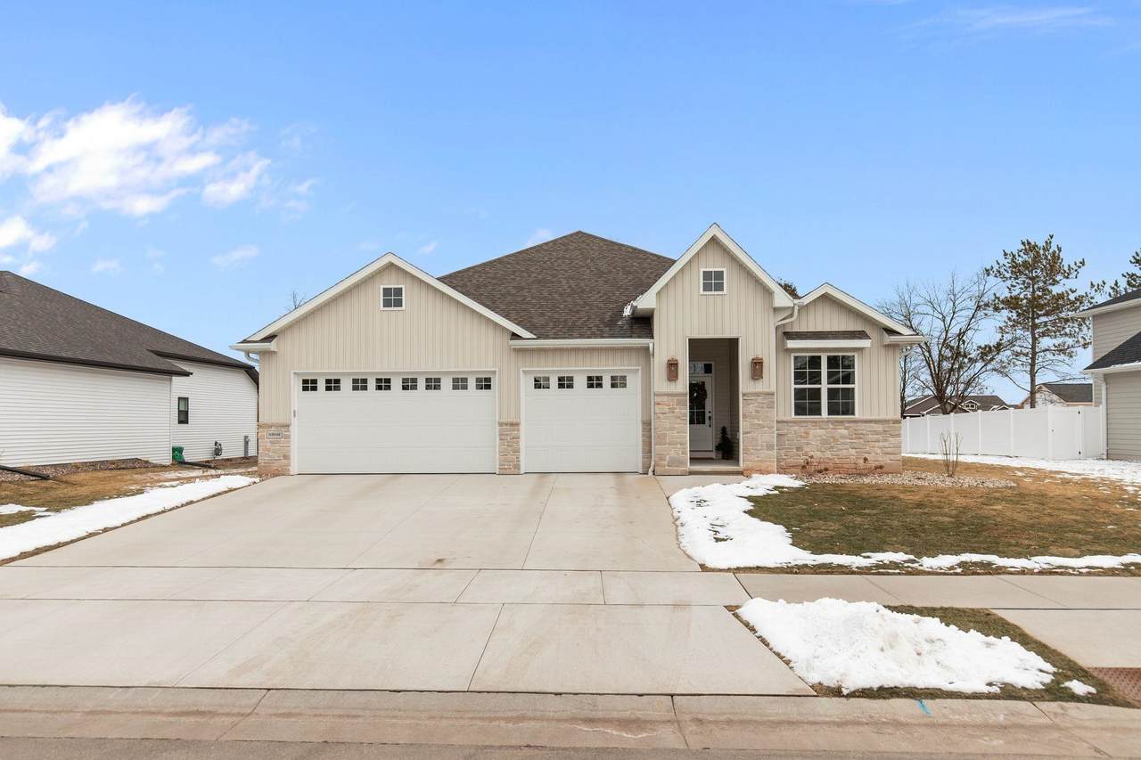 N9046 Southtowne Drive - Photo 1