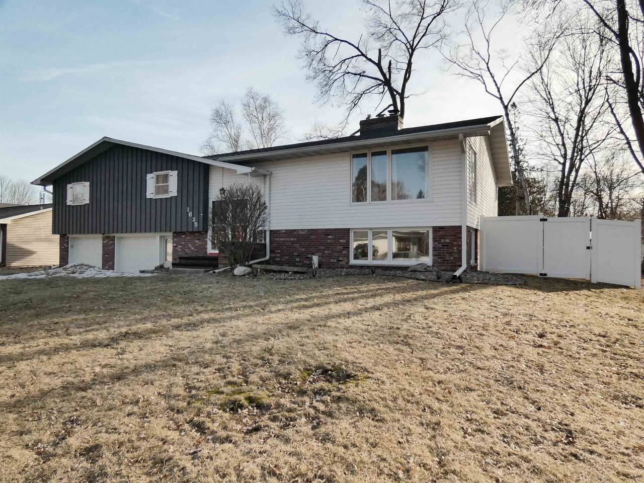 1635 Birchwood Drive - Photo 1
