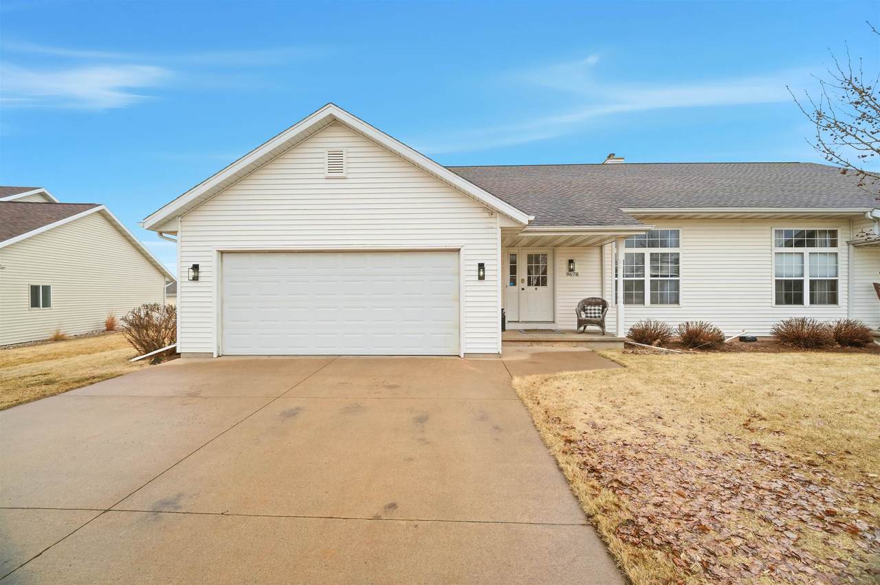 N9678 Hopfensperger Road - Photo 1