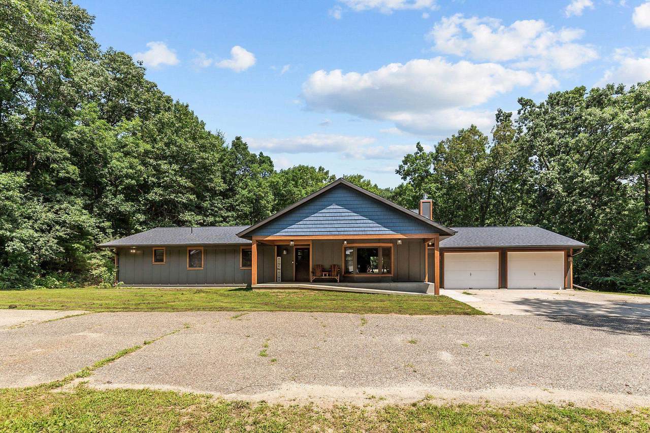 N2325 Elm Street - Photo 1
