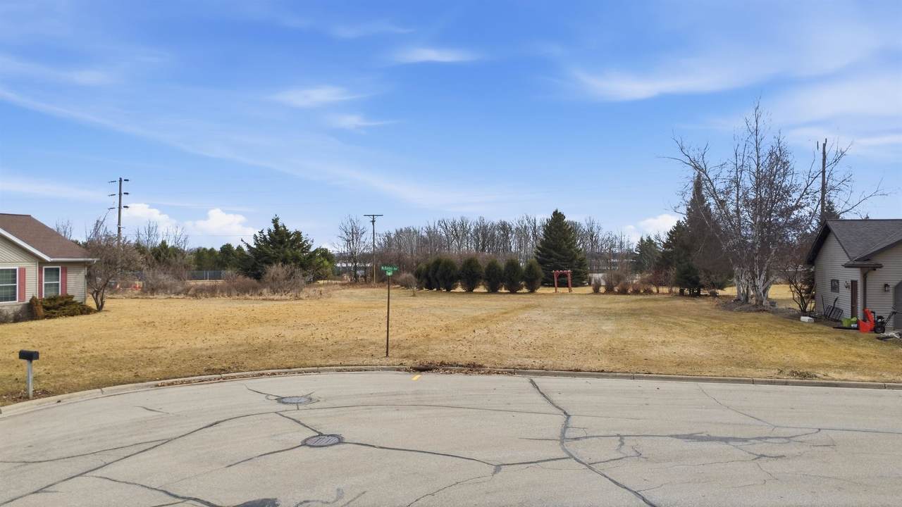  Mckinley Avenue - Photo 1