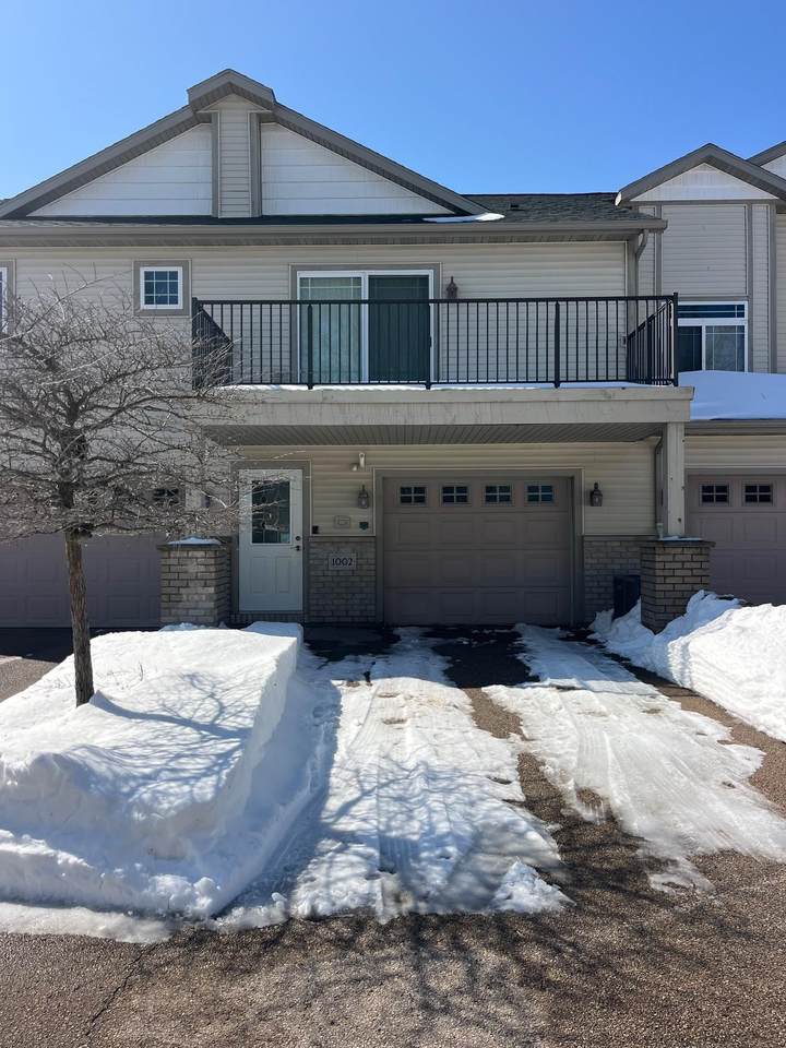 1002 Mallard Way - Photo 1