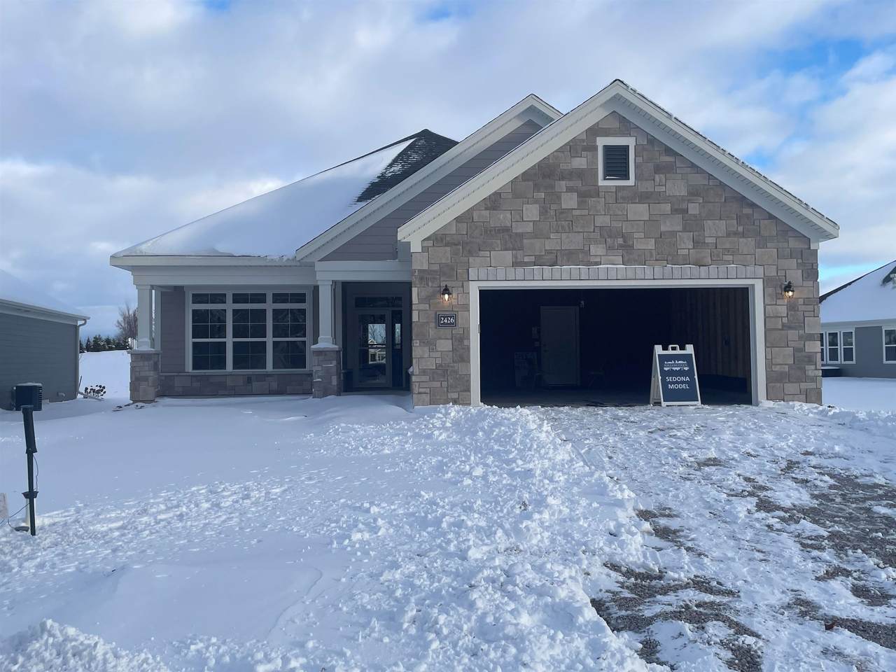 2426 Orion Circle - Photo 1