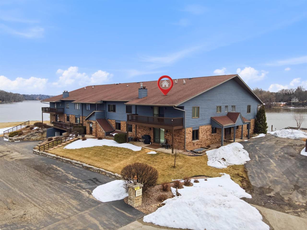 2490 Stroebe Island Drive - Photo 1