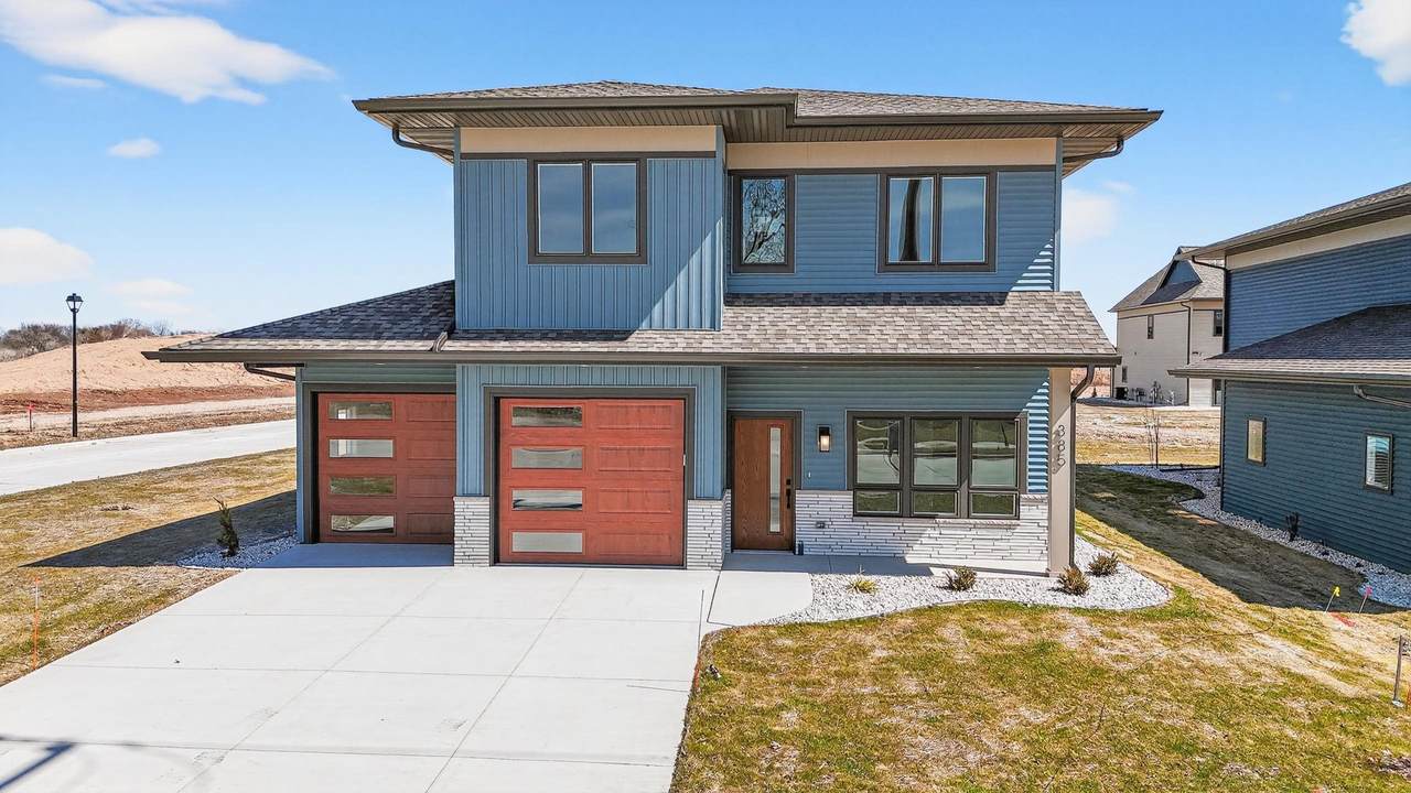 385 Wilson Street - Photo 1