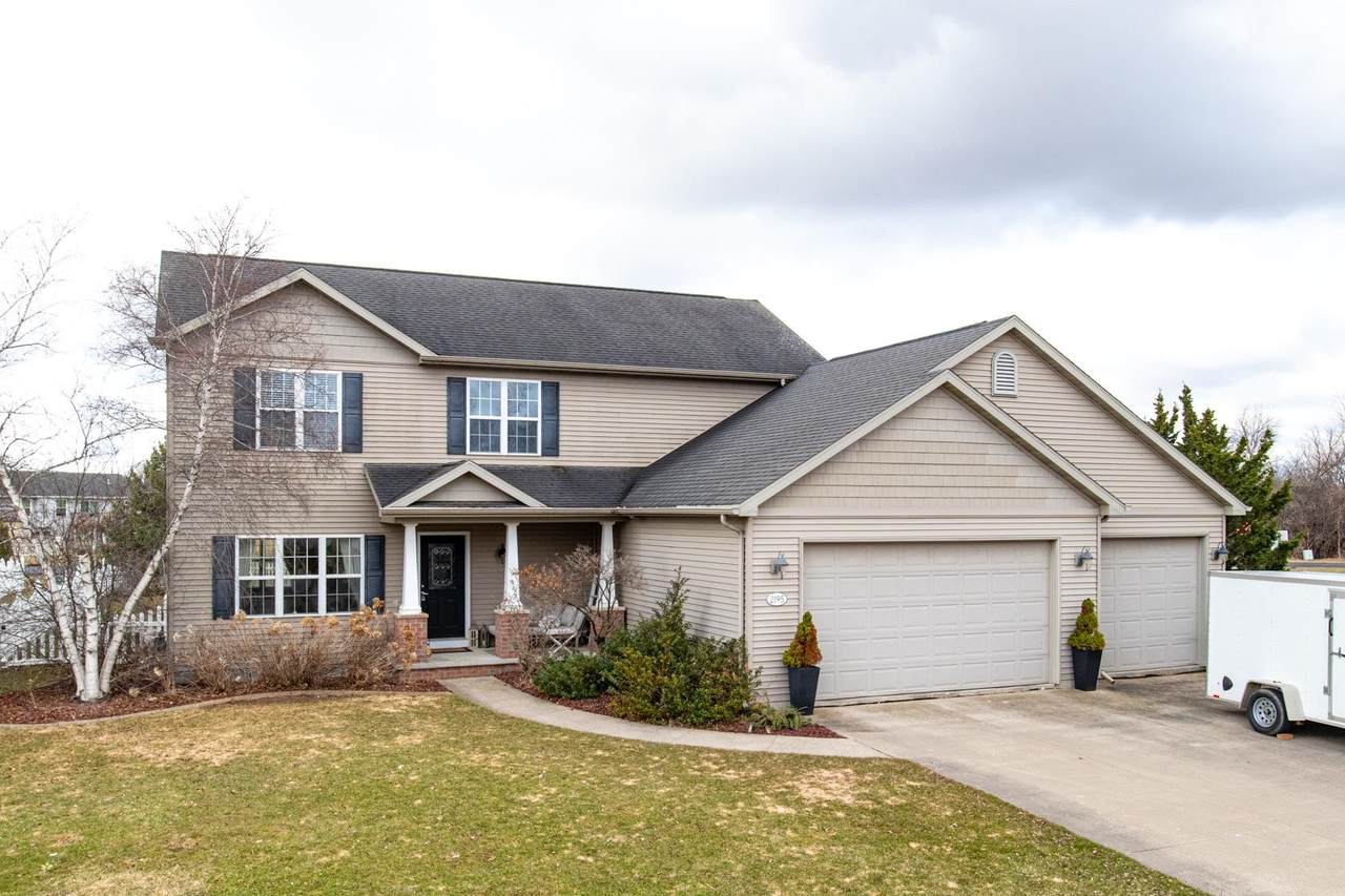 2195 Shadow Bend Court - Photo 1