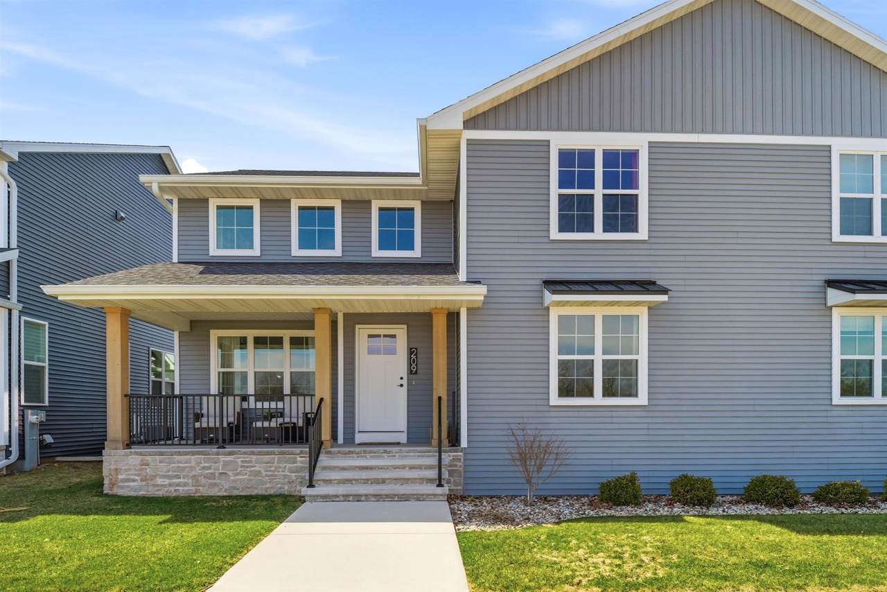 209 Red Cedar Parkway - Photo 1