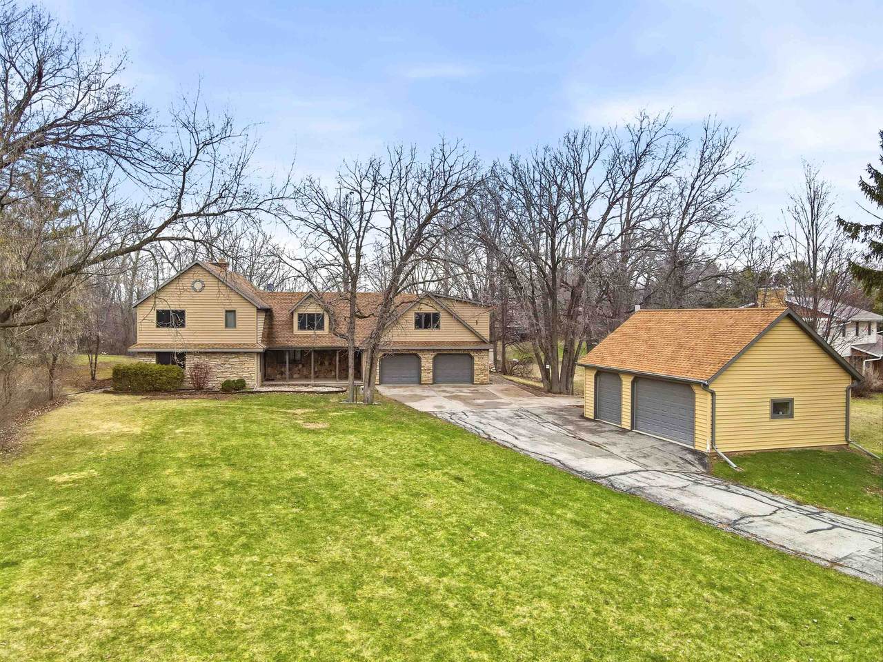 4431 Swallow Banks Lane - Photo 1