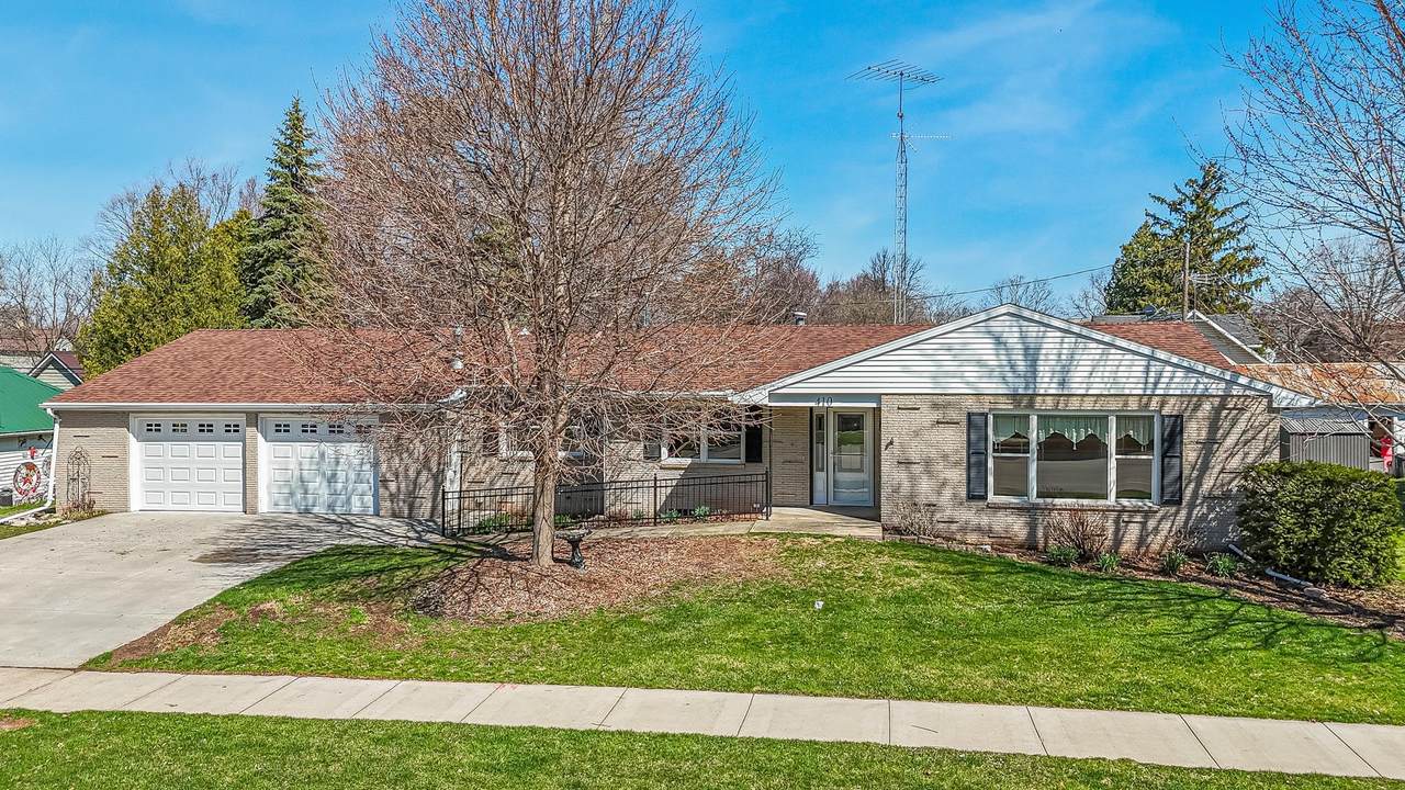 410 Main Street - Photo 1