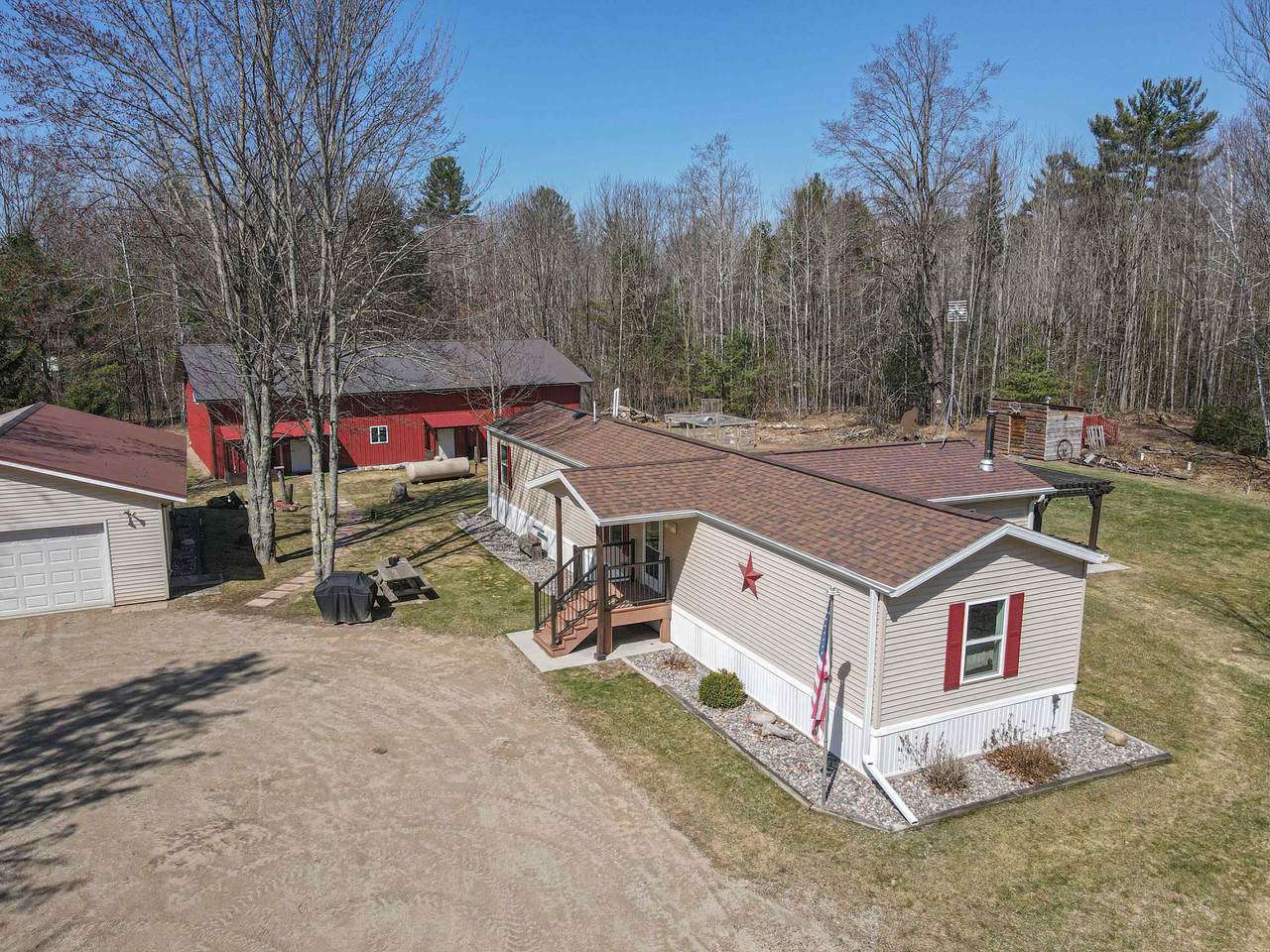 11136 Weso Creek Road - Photo 1
