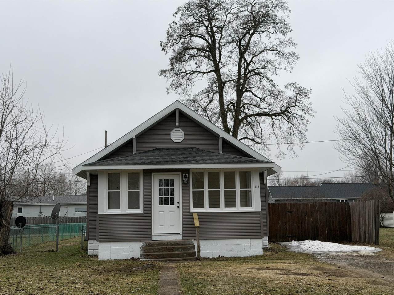 412 Case Street - Photo 1
