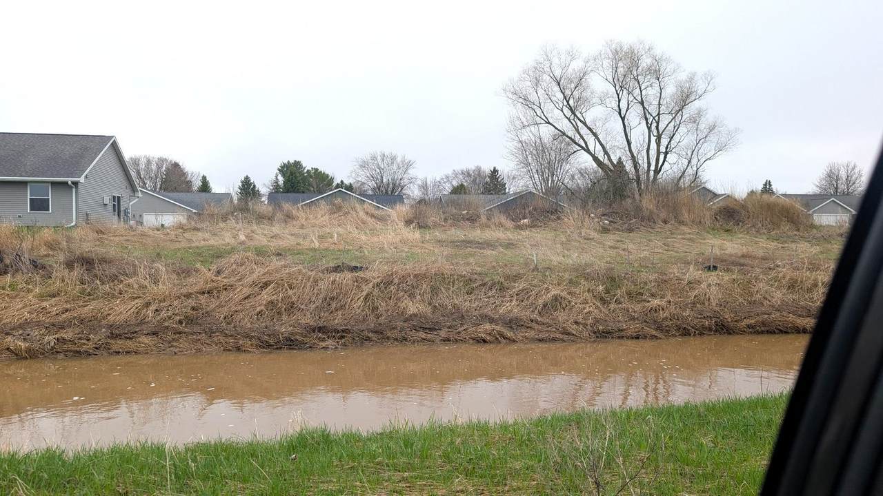 https://bt-photos.global.ssl.fastly.net/ranw/1280_boomver_1_50323905-1.jpg
