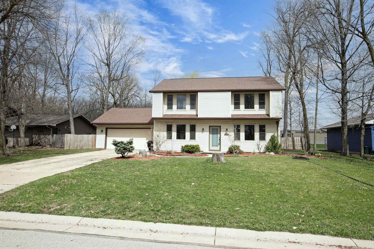 720 Indianwood Court - Photo 1