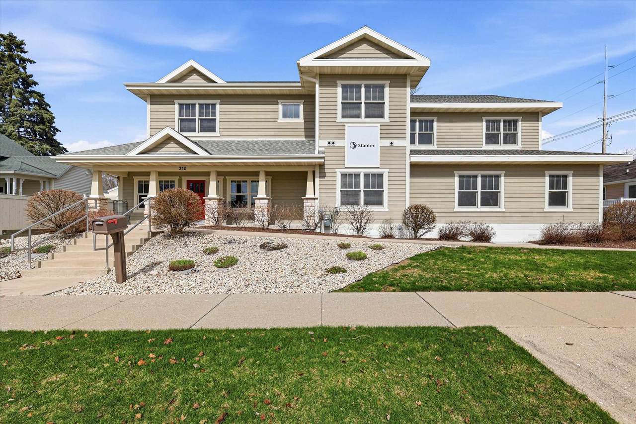 312 5TH Avenue - Photo 1