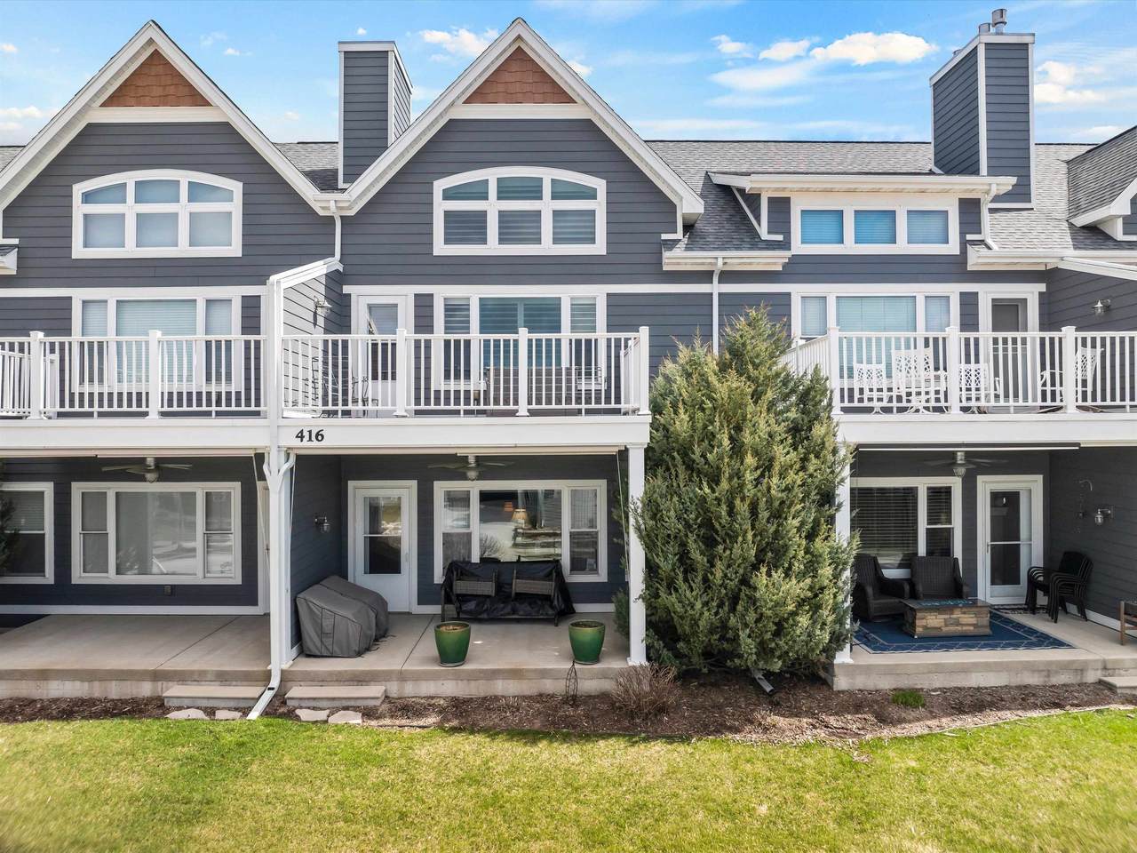 416 3RD Avenue - Photo 1