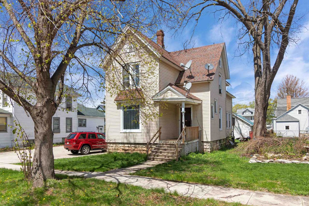 153 Hoyt Street - Photo 1