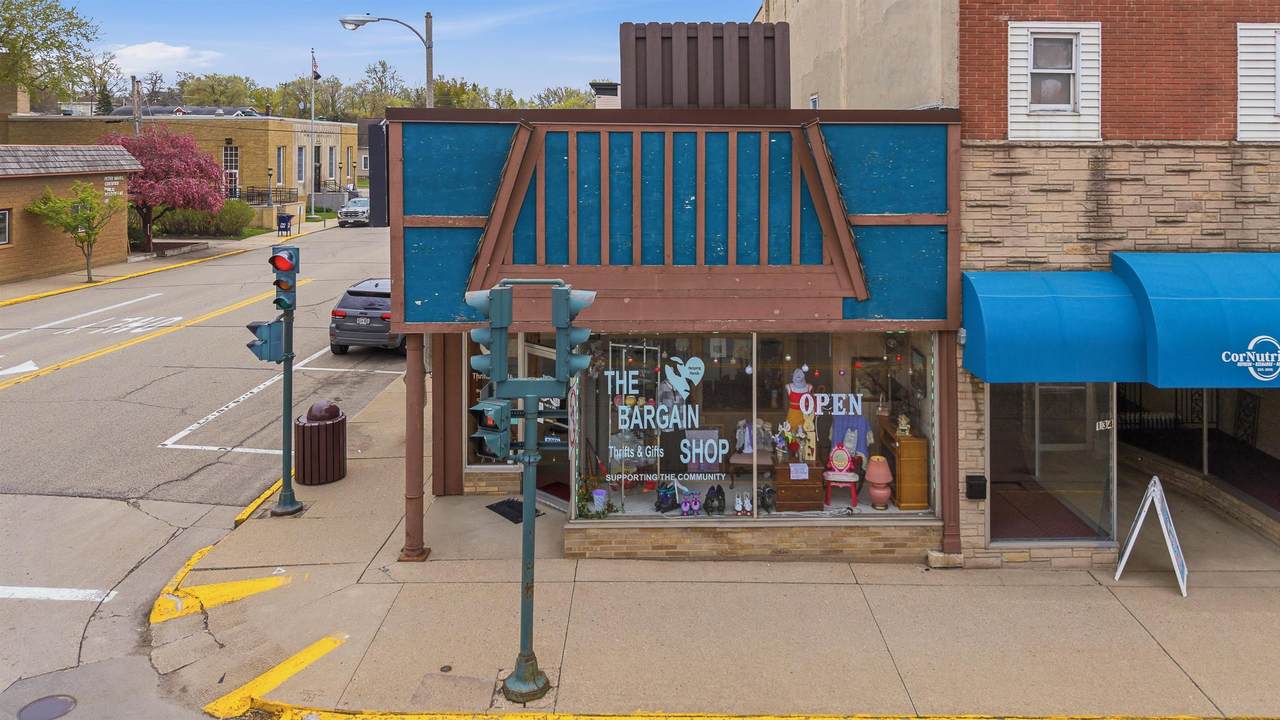132 Huron Street - Photo 1